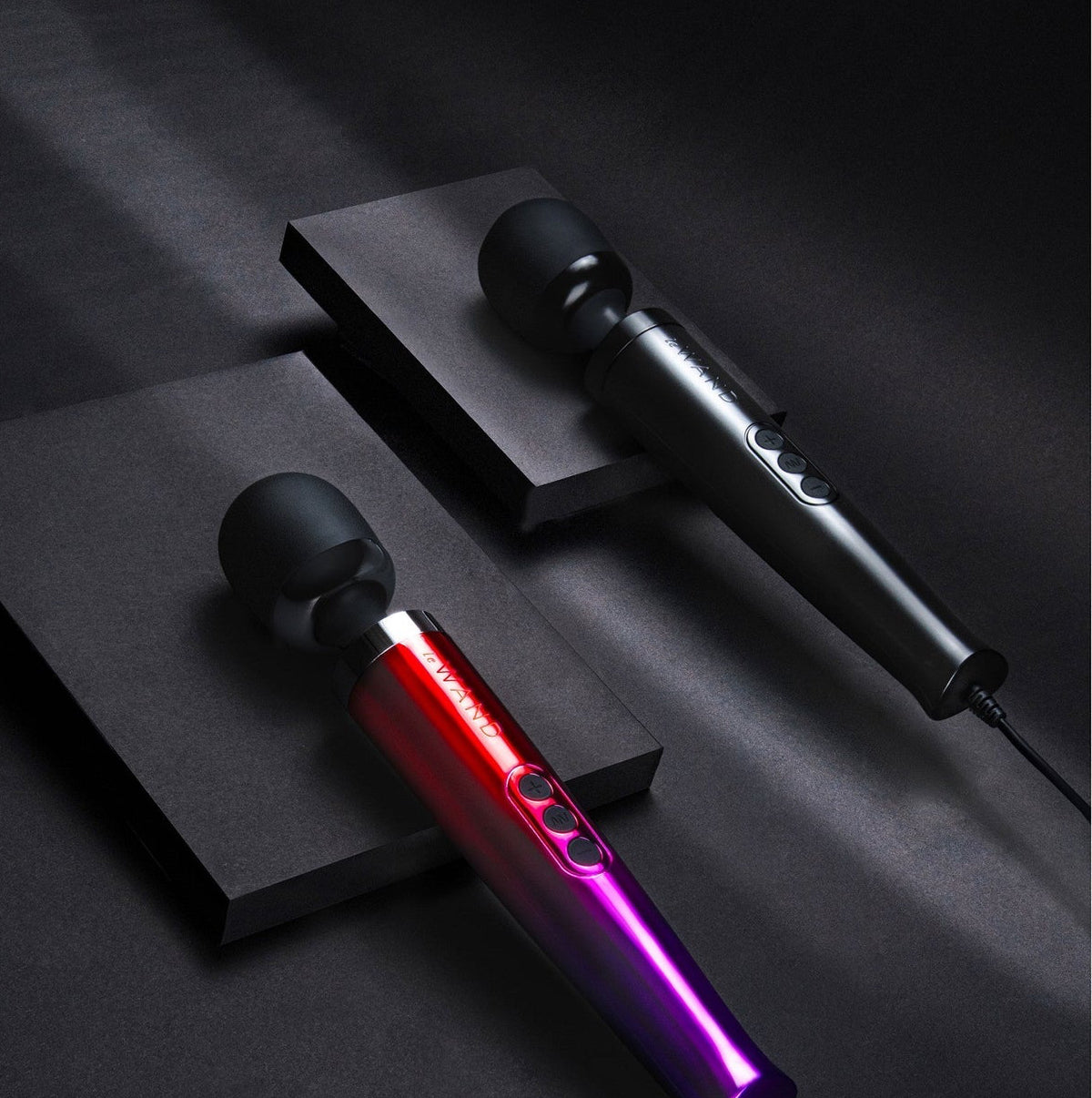 LE WAND - SORT DIE CAST WAND