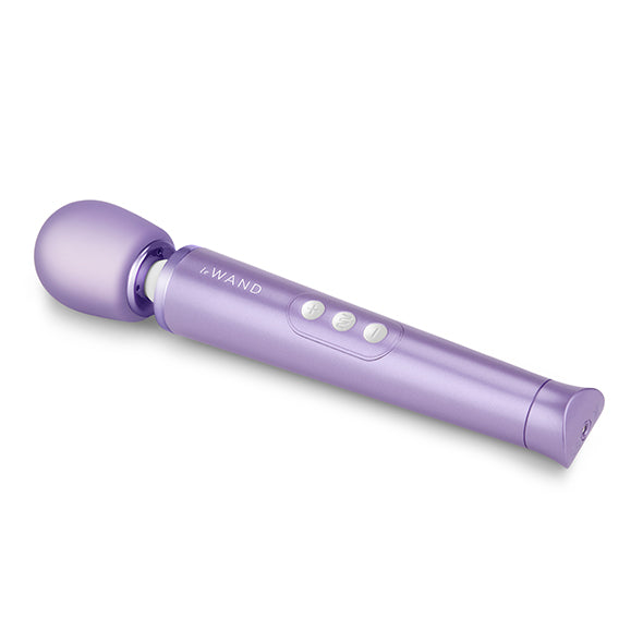 LE WAND - PETITE GENOPLADELIG MASSAGE APPARAT