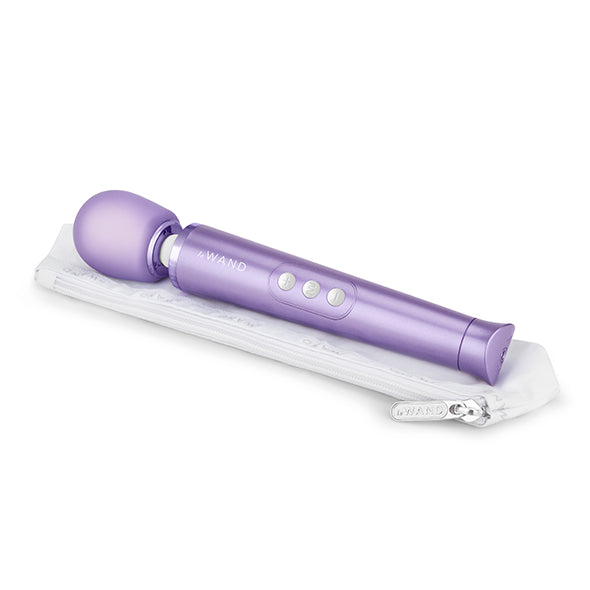 LE WAND - PETITE GENOPLADELIG MASSAGE APPARAT