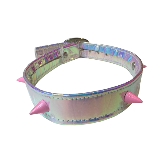 KINK KBH // HANDCRAFTED - HOLOGRAFISK CHOKER MED PINK NITTER