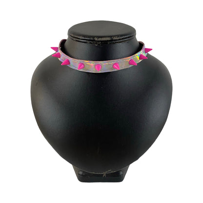 KINK KBH // HANDCRAFTED - HOLOGRAFISK CHOKER MED PINK NITTER