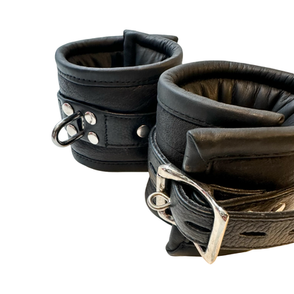 McHurt Wotan special cuff - Låsbar manchetter til håndled og ankler