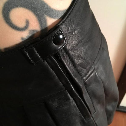 MCHURT - PLICSSERET LÆDER NEDERDEL